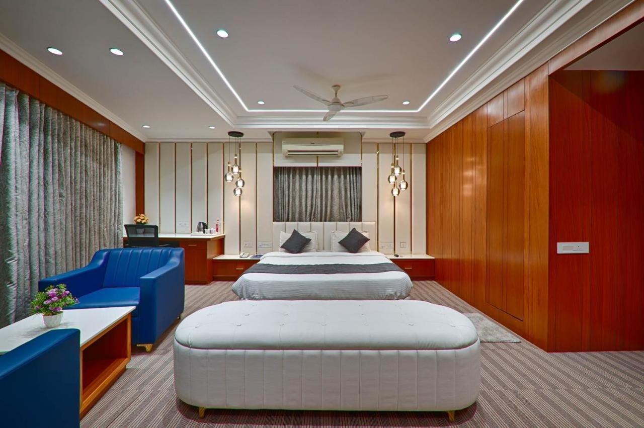 Hotel Shital Inn Ahmedabad Ngoại thất bức ảnh