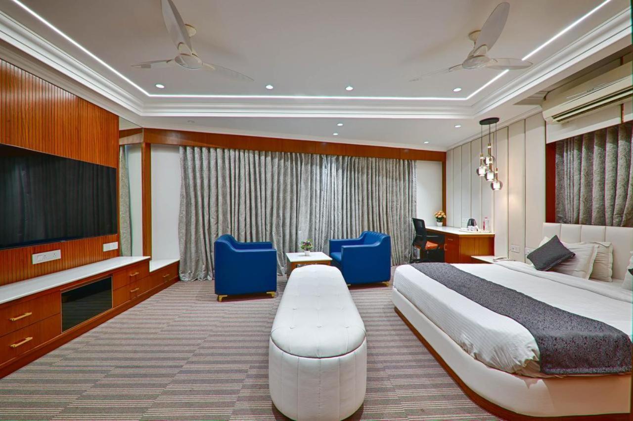 Hotel Shital Inn Ahmedabad Ngoại thất bức ảnh