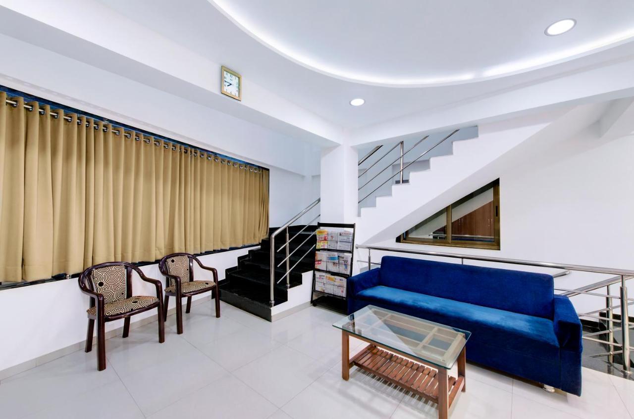 Hotel Shital Inn Ahmedabad Ngoại thất bức ảnh