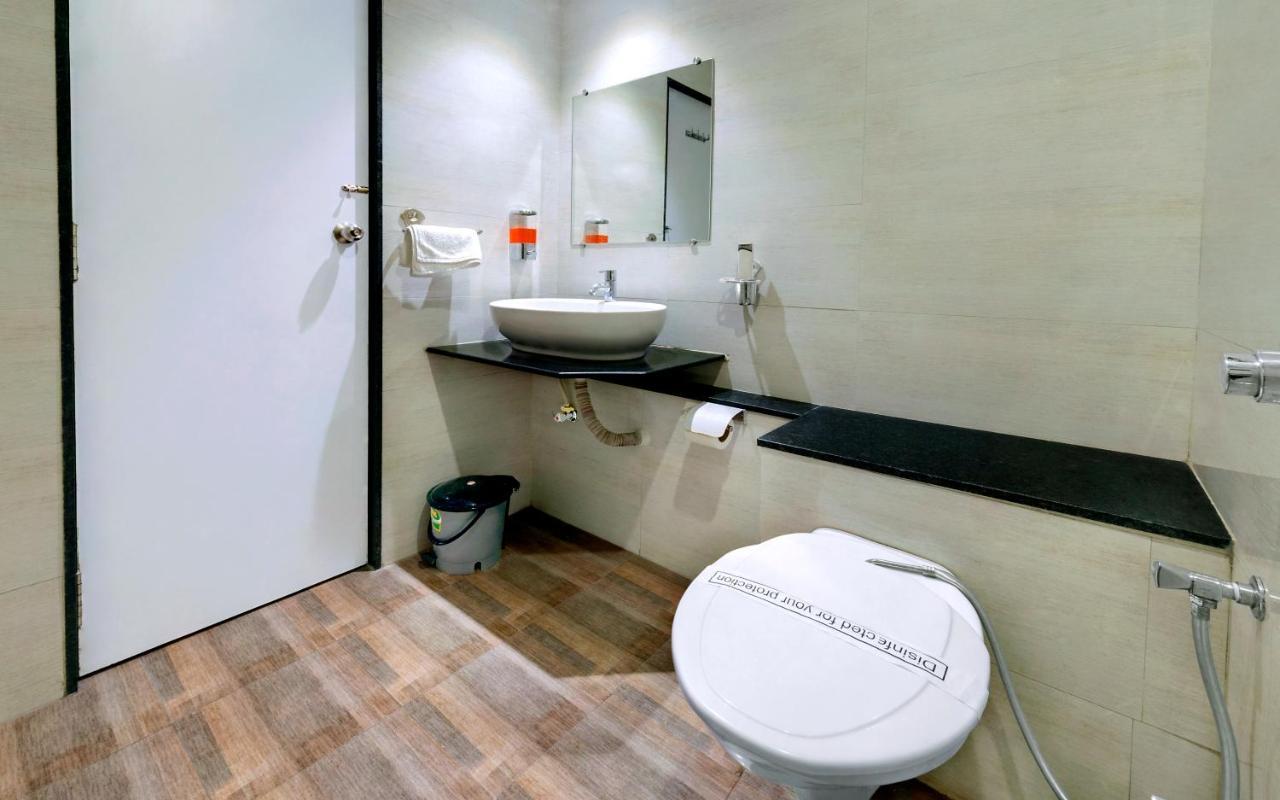 Hotel Shital Inn Ahmedabad Ngoại thất bức ảnh